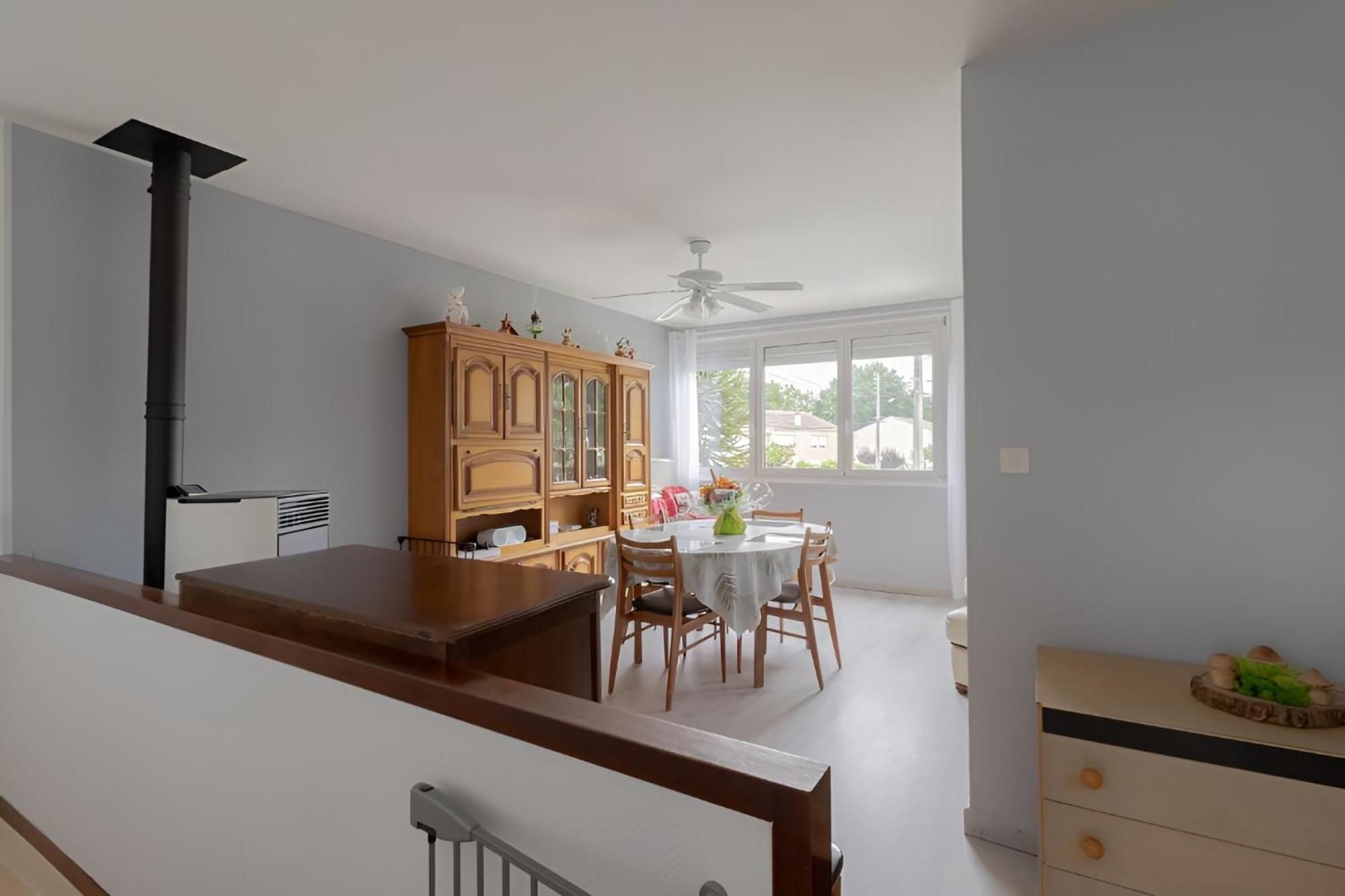 Lumineux, Bien Situe Et Tres Calme + Parking Prive Le Bugue Exterior foto